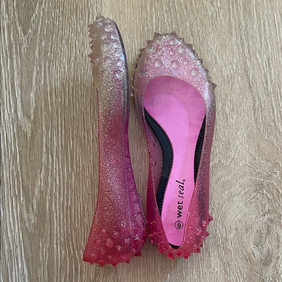 Wet Seal Pink and Clear Spiked Flats - Picture 2 of 3